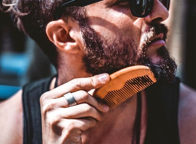vickkybeauty：high quality beard comb bulk manufacturer and wholesaler