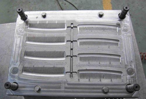 multi-cavity molds