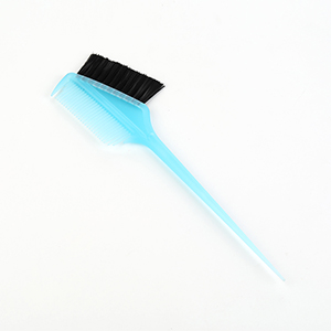 edge brush-vickkybeauty