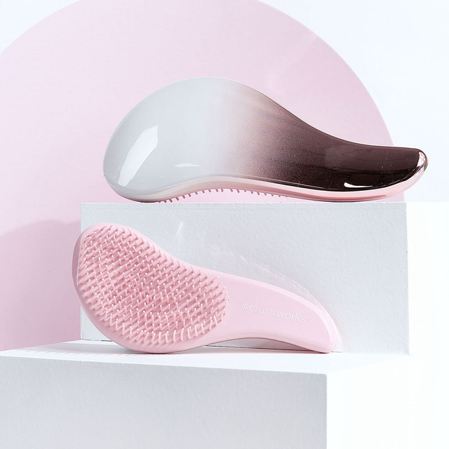 Our Detangling Brush For Sale-Vickkybeauty