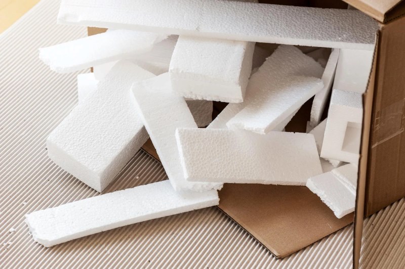 Polystyrene-Vickkybeauty